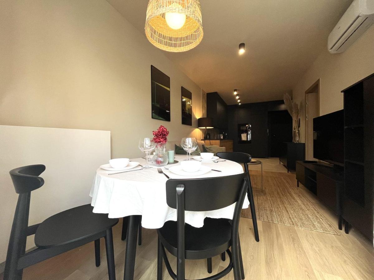 Wyszynskiego Apartment - Self Check-In 20H - Parking &Lift Wroclaw Bagian luar foto
